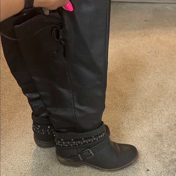 SO Black Over the Knee Boots with Chain Detail - Picture 1 of 3
